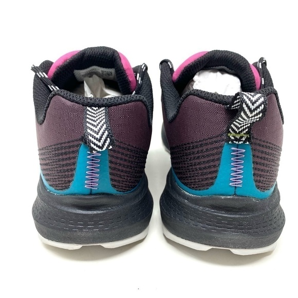 Merrell MQM3 Fuschia Burgundy outdoor shoes - Picture 4 of 7